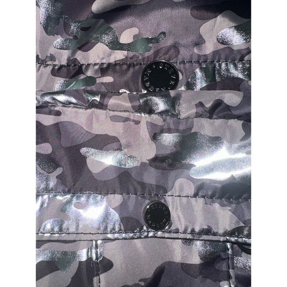 Steve Madden Back Pack. - Picture 1 of 8